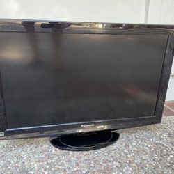 Panasonic Viera 32” HDMI TV