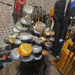 GOLF CLUBS (DRIVER#1,☆3/5 FAIRWAY, 7/9WOOD,3/4 HYBRID)