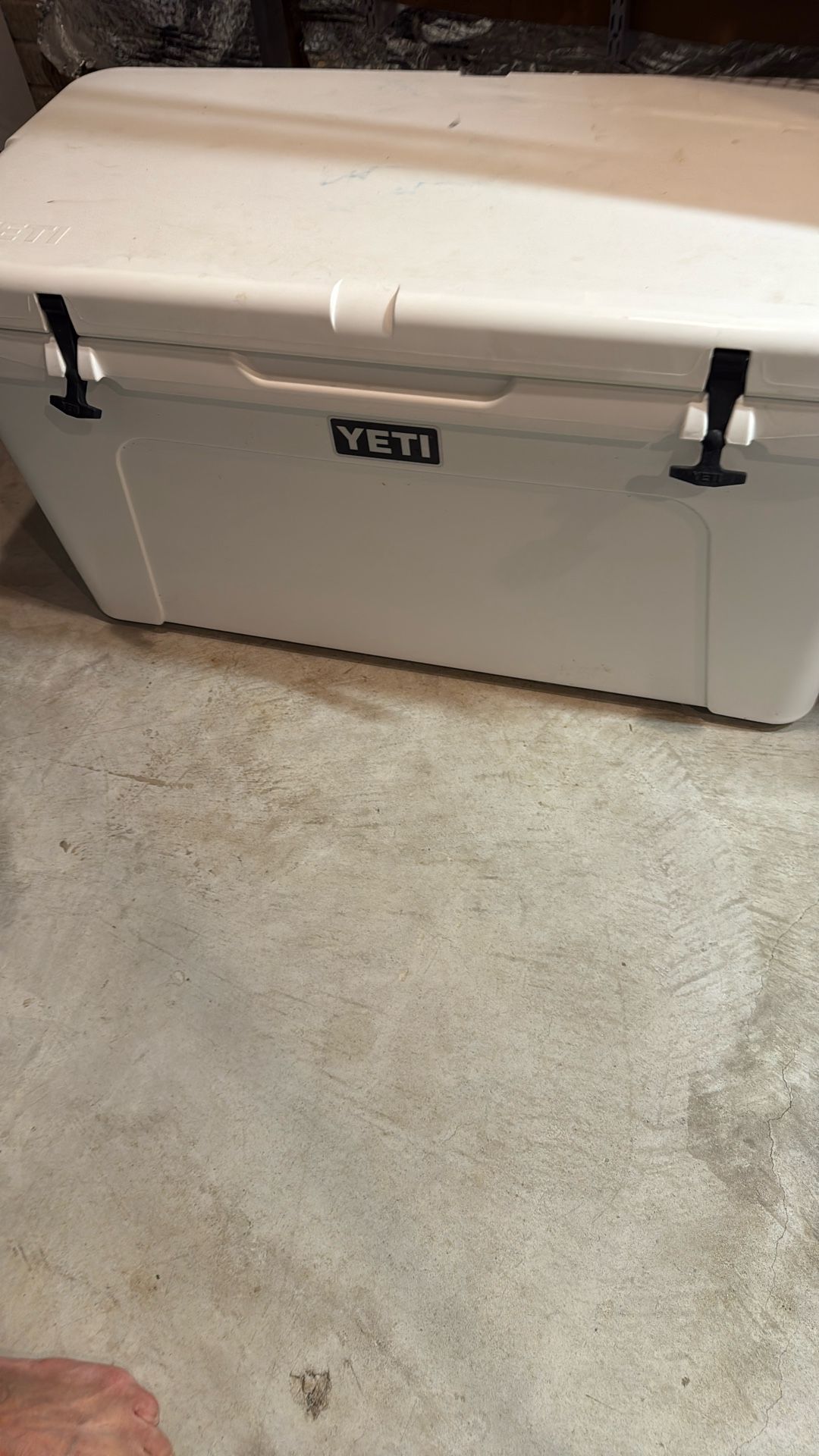 YETI Tundra 110