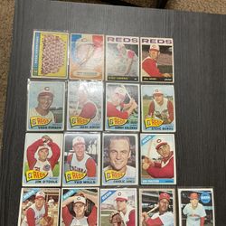17 Cincinnati Reds 1960s Topps Baseball Cards With Hi #, Stars 