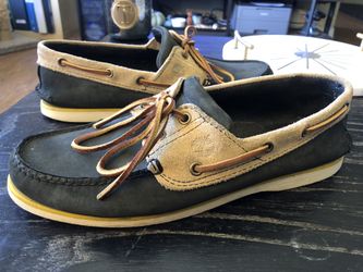 Timberland MEN'S CLASSIC 2-EYE BOAT SHOES