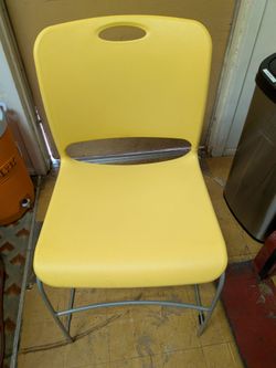 50 KI Maestro Polypropylene Stacking chairs Yellow and Orange