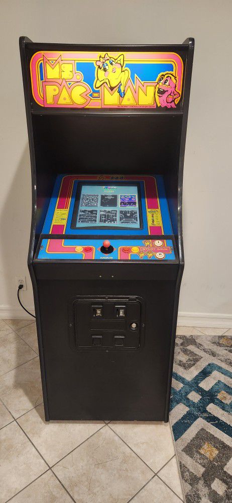 Arcade With 60 Classic Games 