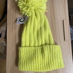 New Yarn Yellow Big Pom Pom Beanie 