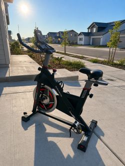 DMASUN Spin Bike – Great Condition, Display Works, Adjustable Seat 🔥