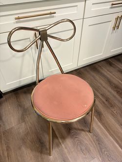 Bow Back Vanity Chair Pink Velvet Gold Frame