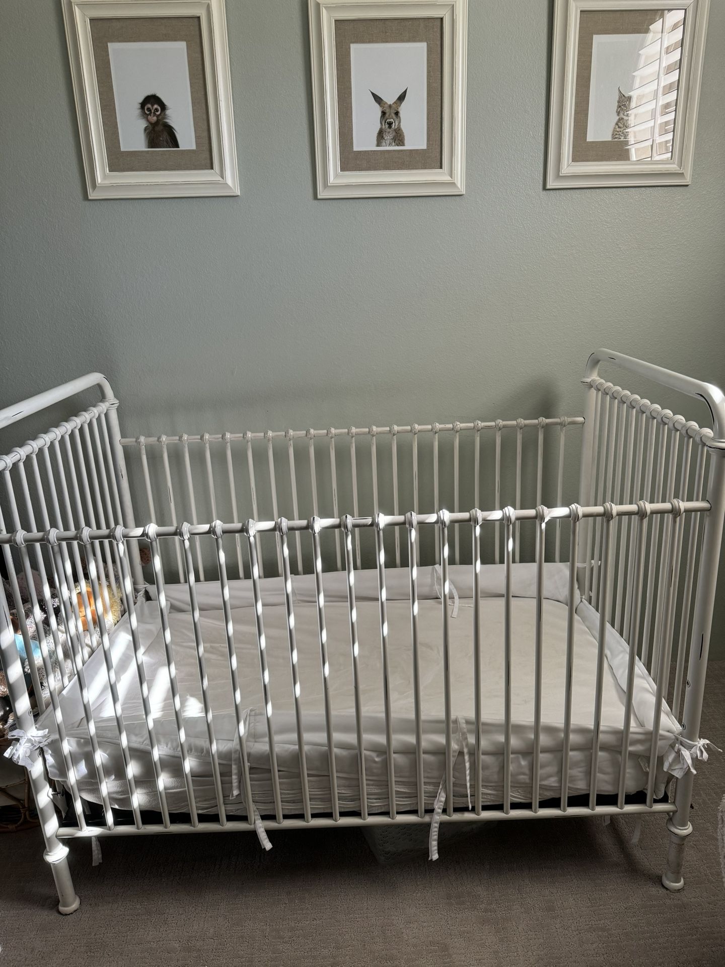 Rh Kennedy Crib