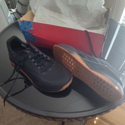 Reebok shoes Nana. x2