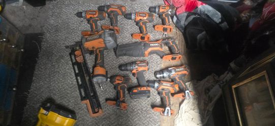 RIDGID TOOL SET BUNDLE