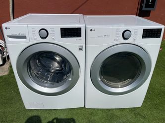 LG Washer And Dryer Set