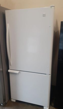 Kenmore Bottom Freezer White Refrigerator
