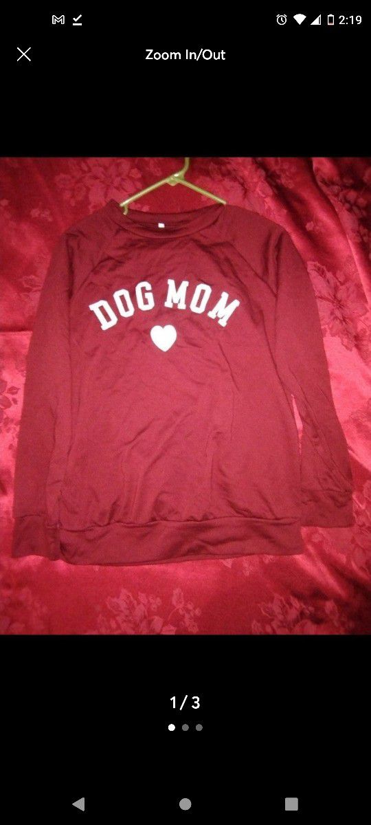 Dog mom women's sweater size medium