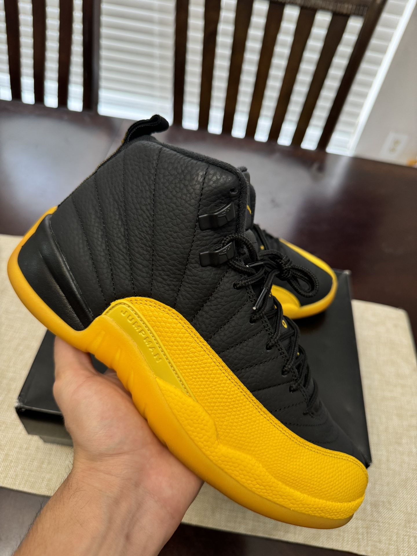 Jordan 12 Black And Yellow