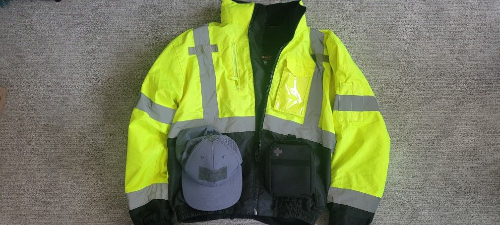 Radians SJ210B Three-in-One Deluxe Hi-Viz Jacket Removable Fleece 5.11 Cap Hat