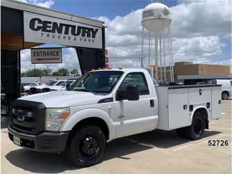 2016 Ford F-350 Chassis