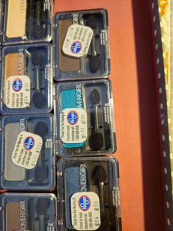 New eye shadow set of 15
