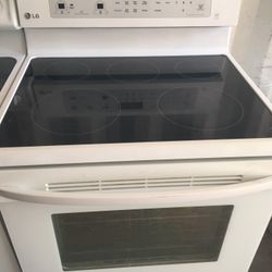 LG WHITE FLAT SMOOTH TOP STOVE OVEN RANGE WORKS PERFECT
