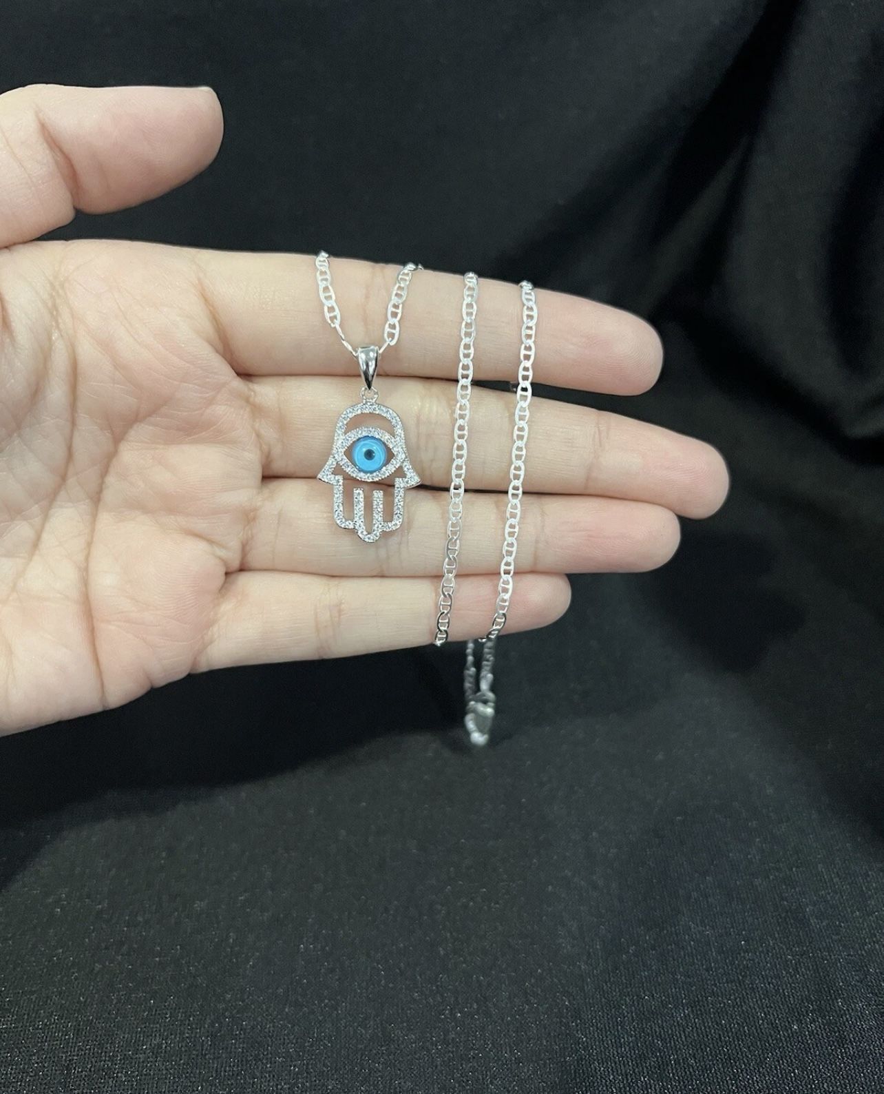 925 Sterling Silver Womens Hamsa Hand Talisman Blue Evil Eye & Mariner Chain