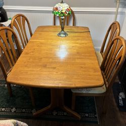 Well Made Dining Set Solid Oak