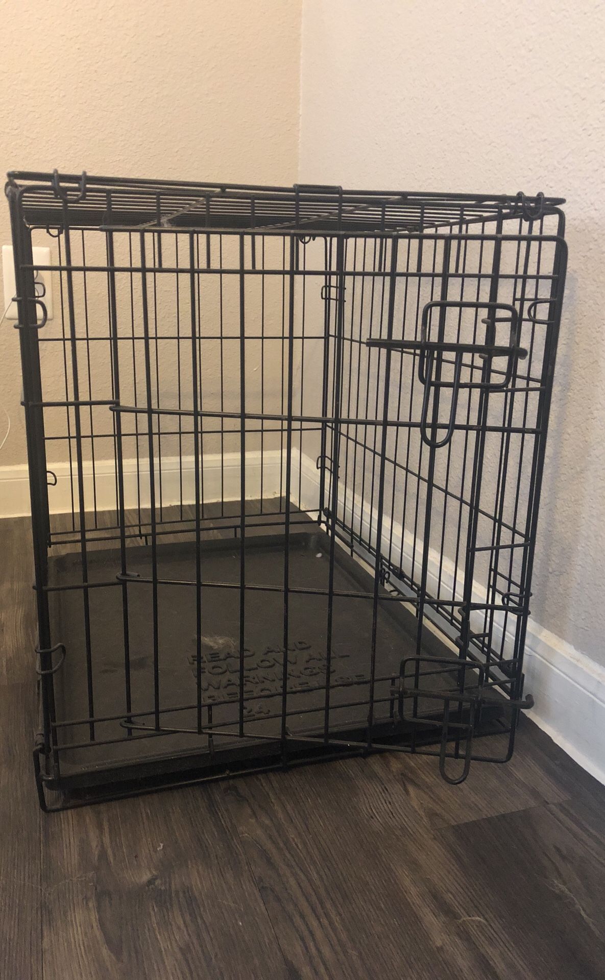 Dog crate (small)