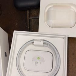 Apple AirPods Pro Gen 2