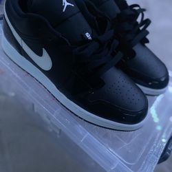 Jordan 1 Low Patent Size 6