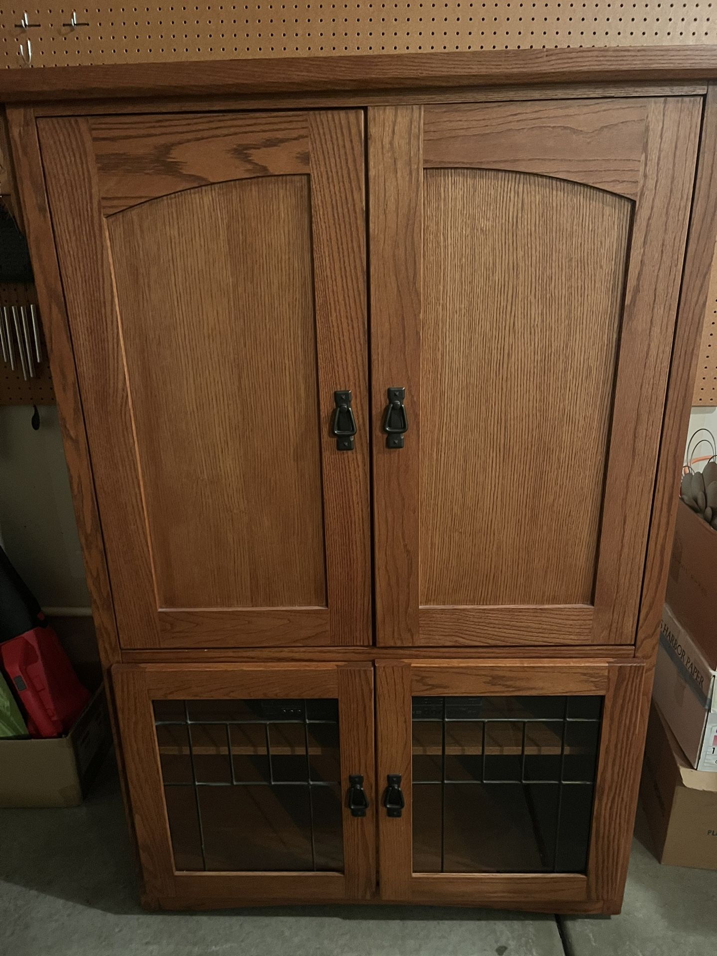 TV Cabinet/Armoire