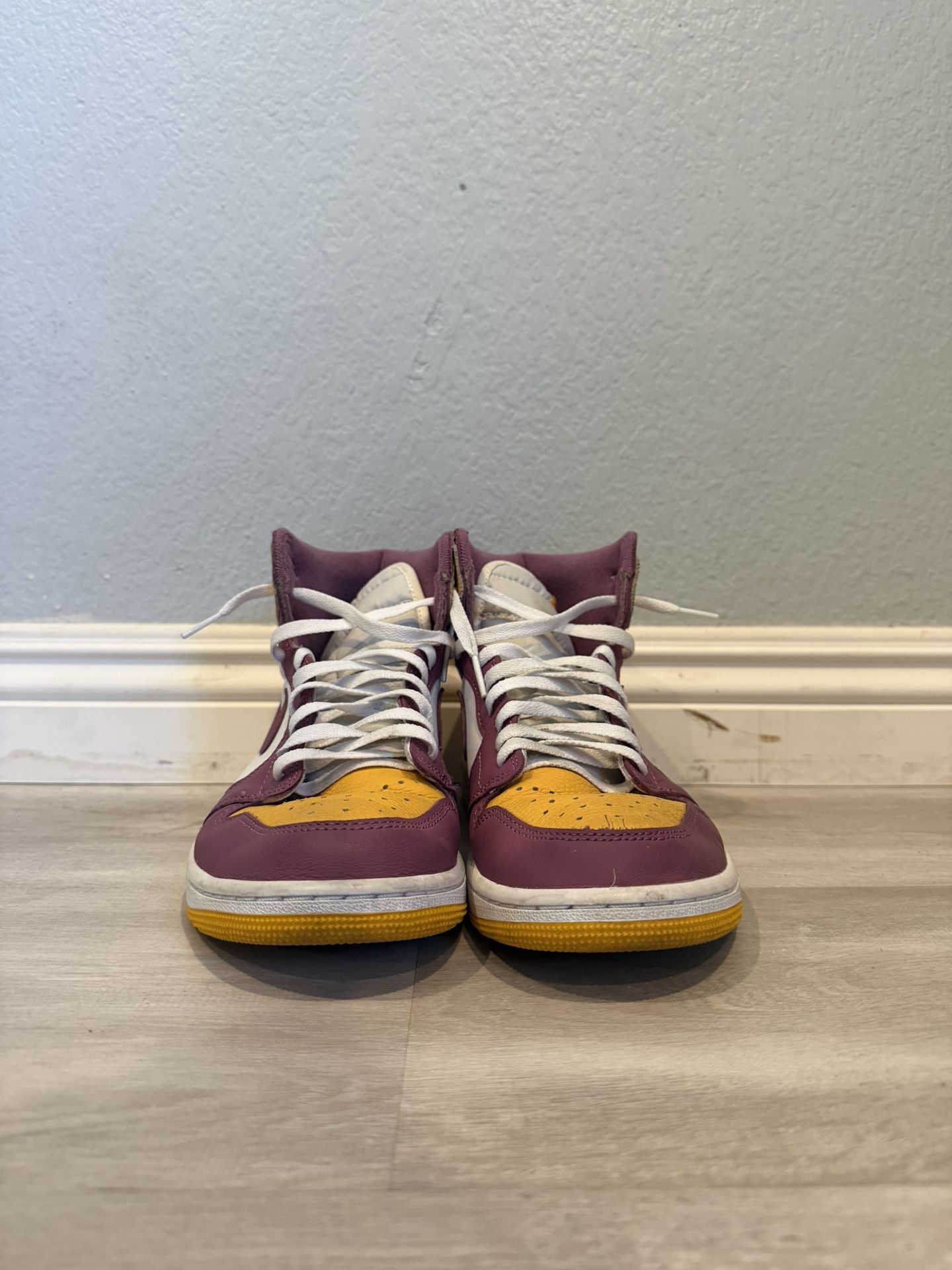 Air Jordan 1 Retro High OG Brotherhood