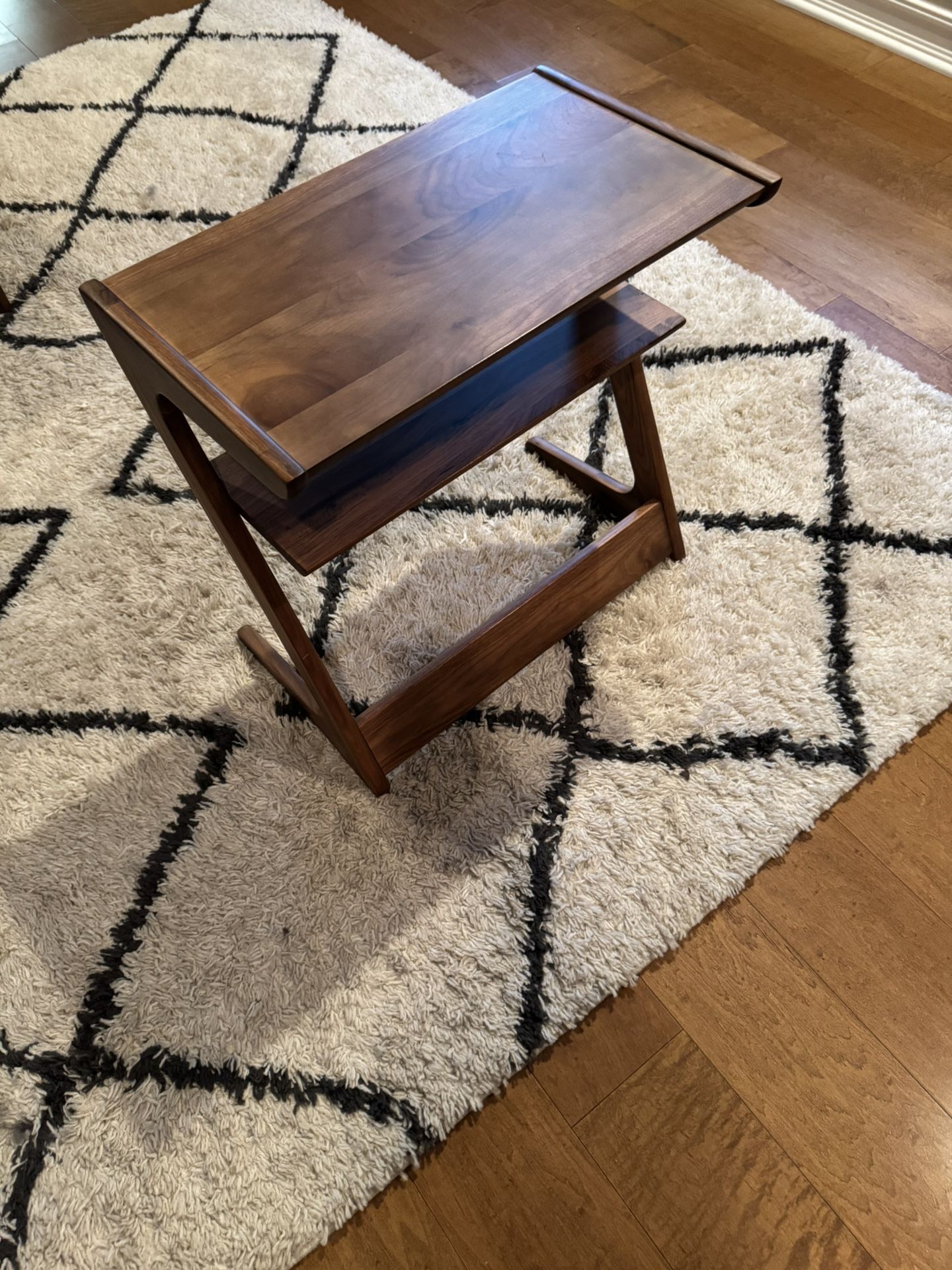 Nesting table Walnut Finish 
