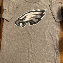 NFL Eagles T-Shirt Size 8
