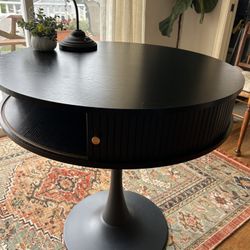 Table For Entrance Or Dining 