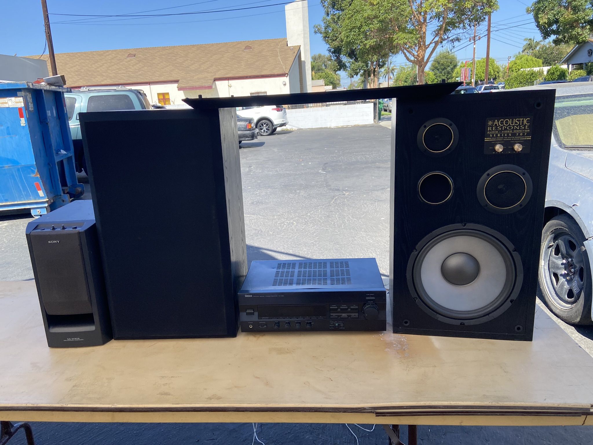 Bar And Stereo System With Speakers