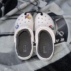 Classic Lined Fuzzy Crocs