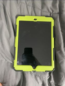 iPad series 8 A2270