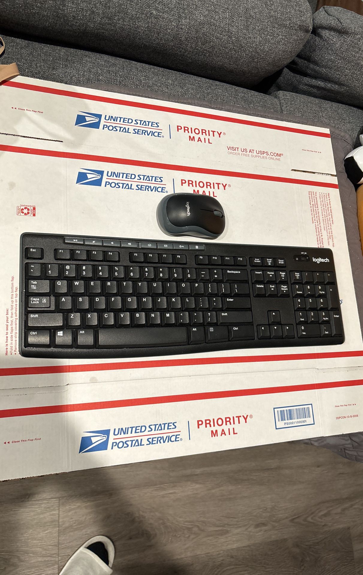 Logitech K270 Keyboard & M185 Mouse Combo Good Condition 