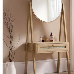 Vanity Table