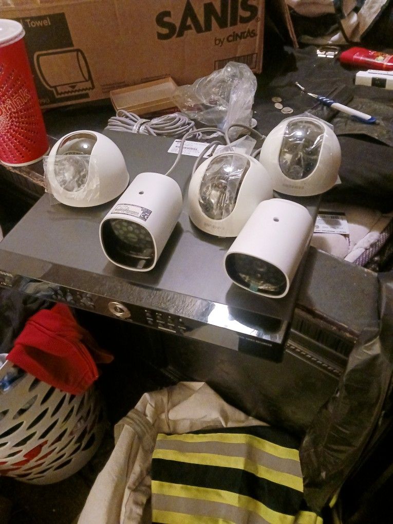 SAMSUNG 1TB SECURITY SYSTEM A MUST