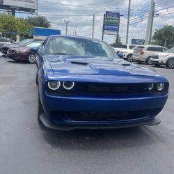 2020 Dodge Challenger Sxt  Plus 