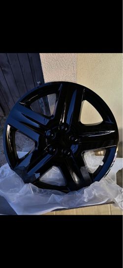 17” rim cover UNIVERSAL