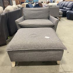 WEST ELM  Bliss Chair and Half W/ Ottoman