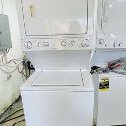 Frigidaire Washer&dryer Stackable 27inch