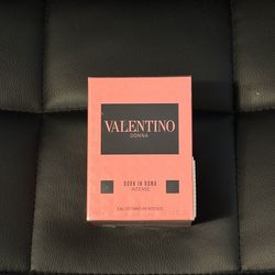 Valentino Donna Born in Roma Intense EDP 3.4oz