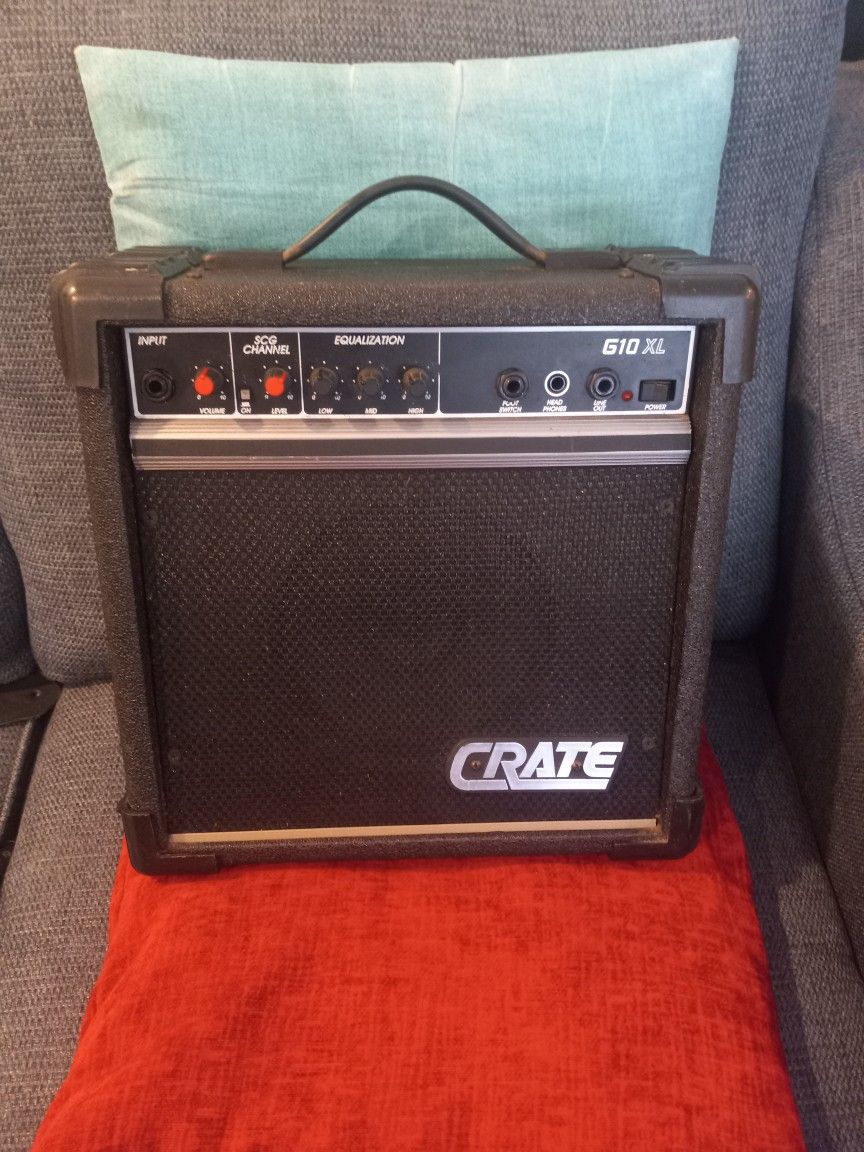 Crate G10 X LGuitar Amplifier, Good Condition.