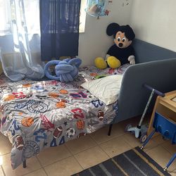 Twin bed and mattress