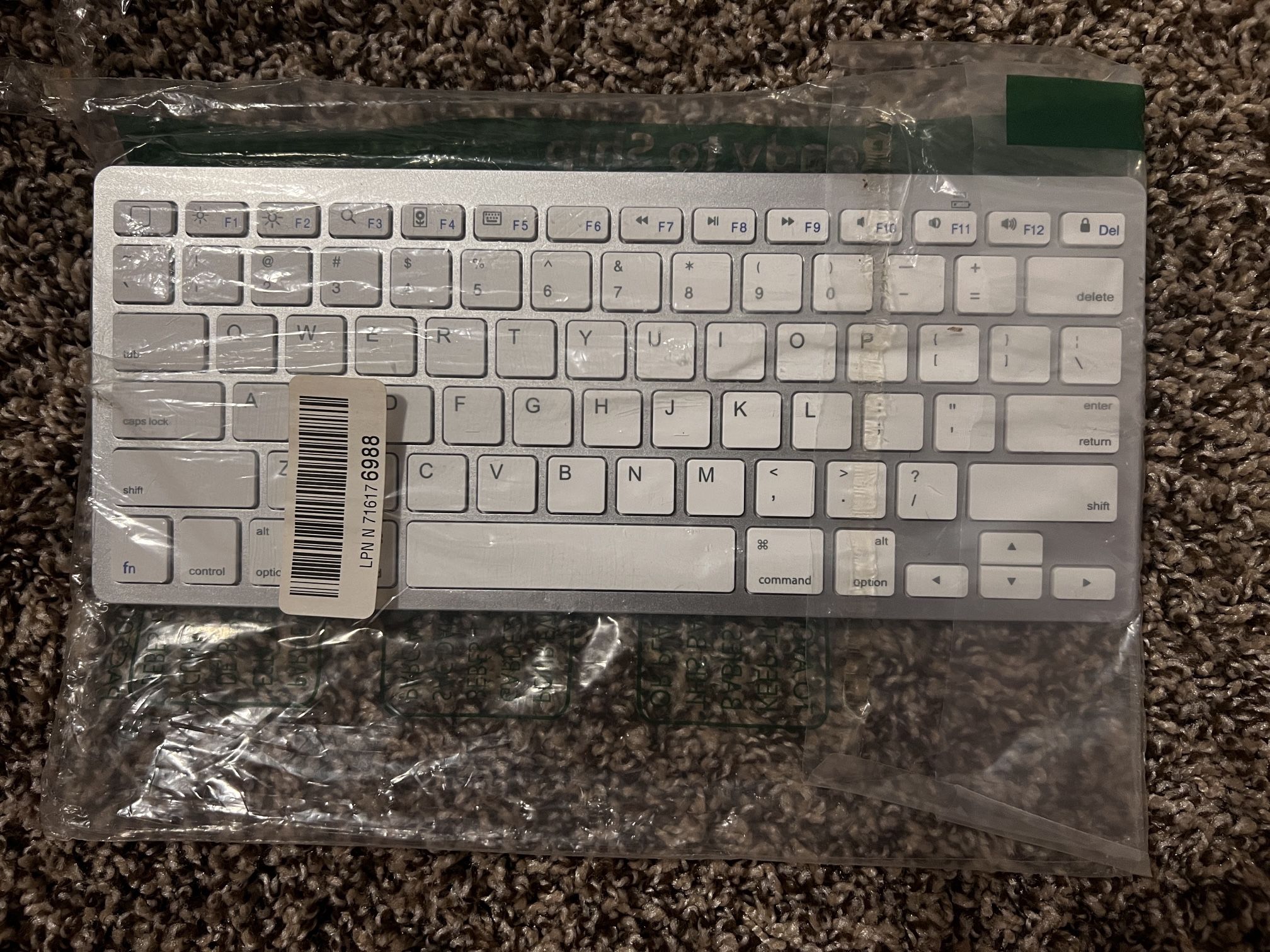 Wireless bluetooth keyboard