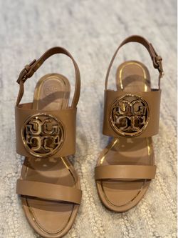 Tory Burch Tan wedge like new