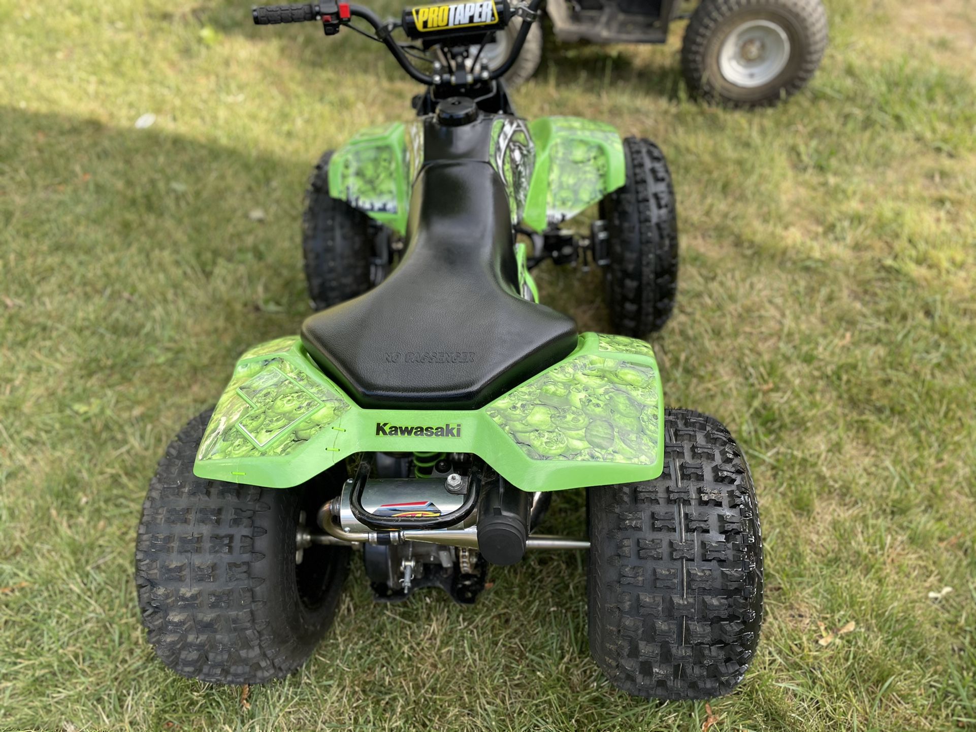2003 Kawasaki Suzuki kfx80 lt80 for Sale in Round Lake Heights, IL