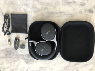 DENON AH -GC 30 Premium wireless headphones