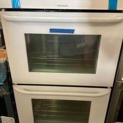 New Frigidaire 30 in. Built-In Double Electric Wall Oven in White