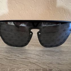 Louis Vuitton Sunglasses 